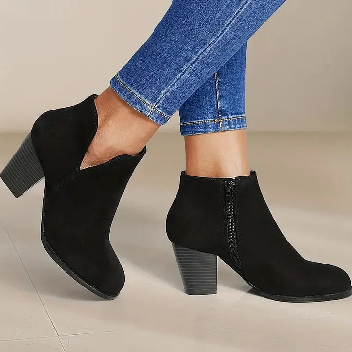 Alexe™ | Women's Ankle Boots With Chunky Heel