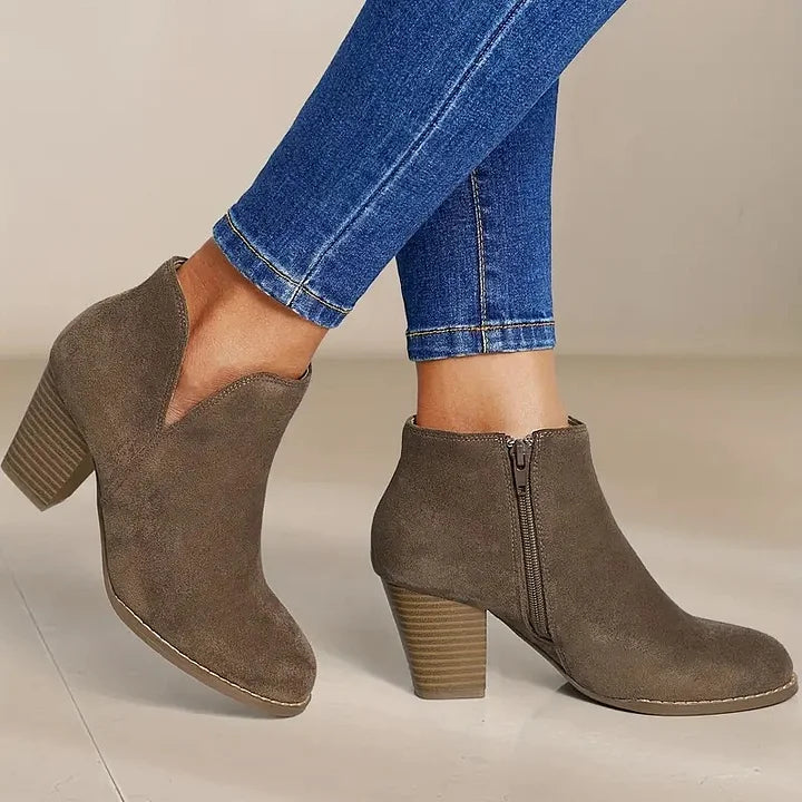 Alexe™ | Women's Ankle Boots With Chunky Heel