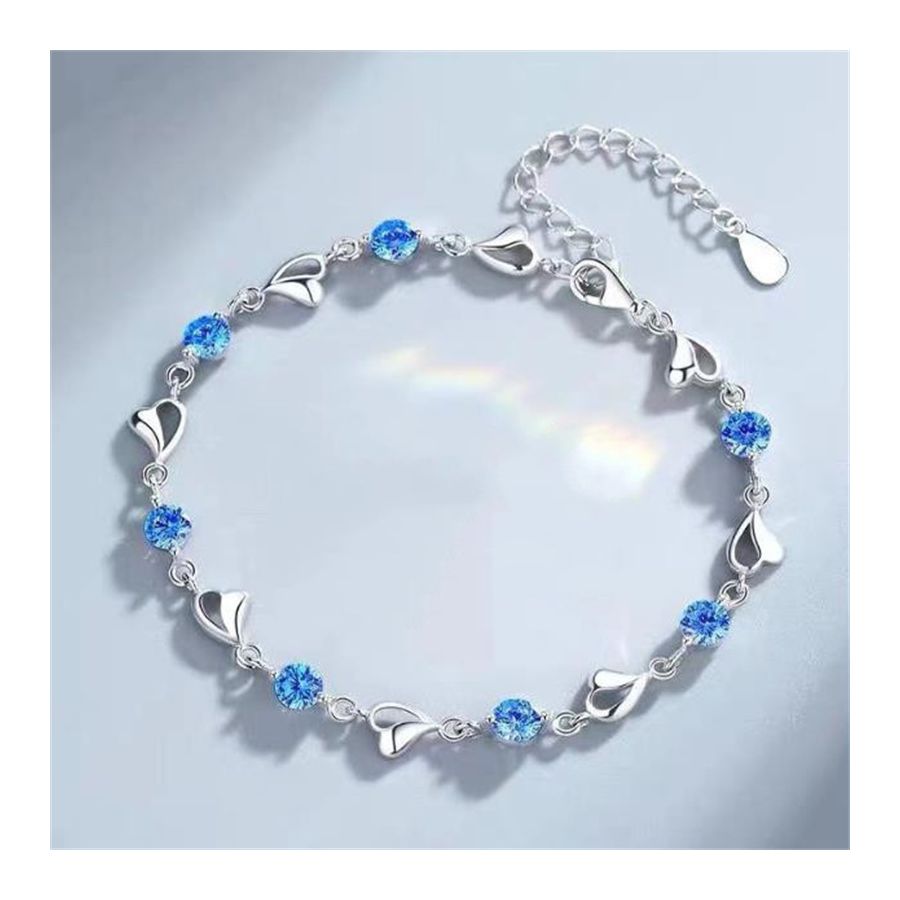 Delicate Love Bracelet | Together Against Diabetes